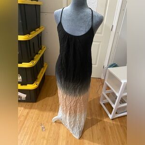 Women’s three tone maxi dress